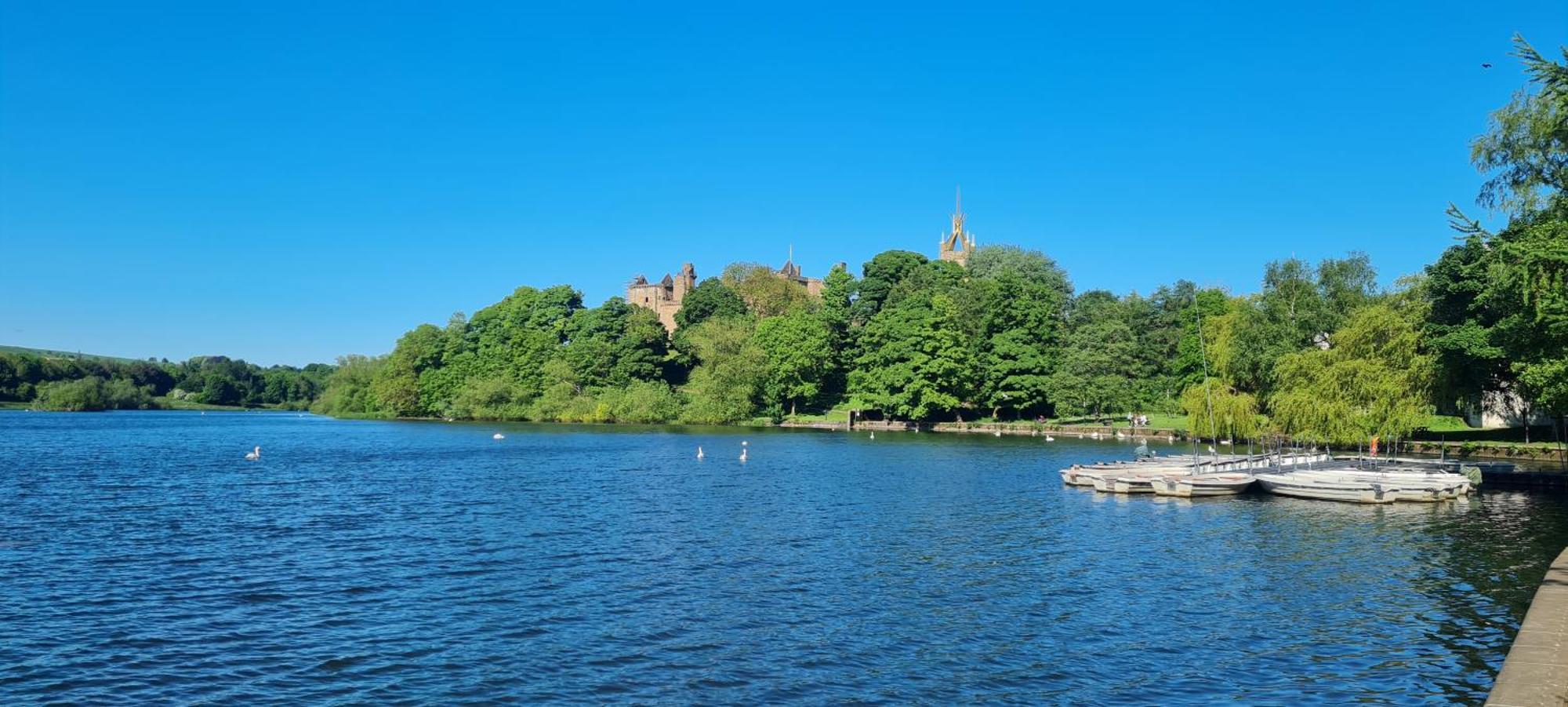 Stylish Home In Linlithgow With Free Parking Buitenkant foto